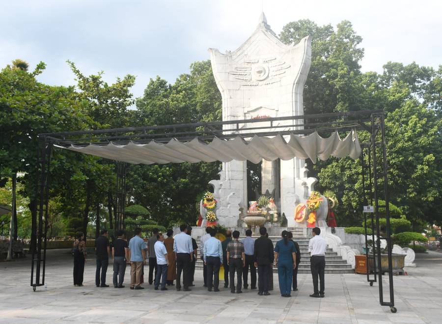 anh tin bai